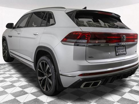 New 2026 Volkswagen Atlas Cross Sport SEL Premium R-Line image 15