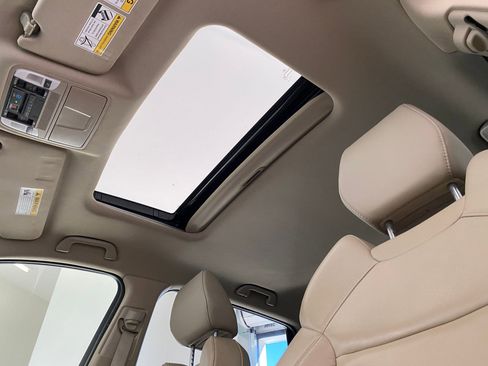 Used 2017 Acura MDX SH-AWD w/ Technology Package image 14