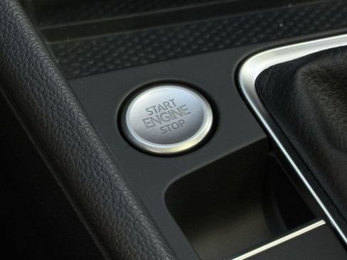 New 2026 Volkswagen Jetta SE FWD image 20