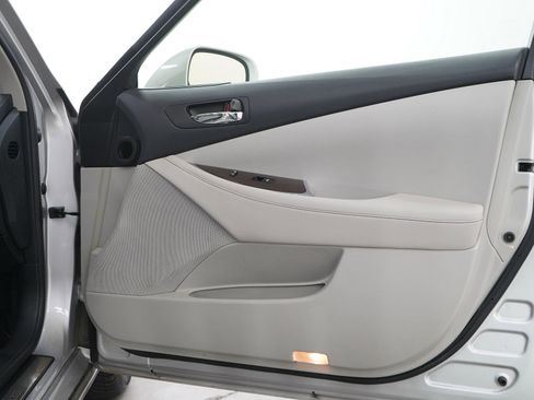 Used 2012 Lexus ES 350 image 9