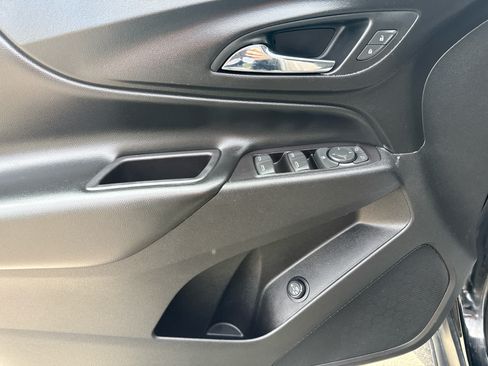 Used 2020 Chevrolet Equinox LT AWD/4WD image 9