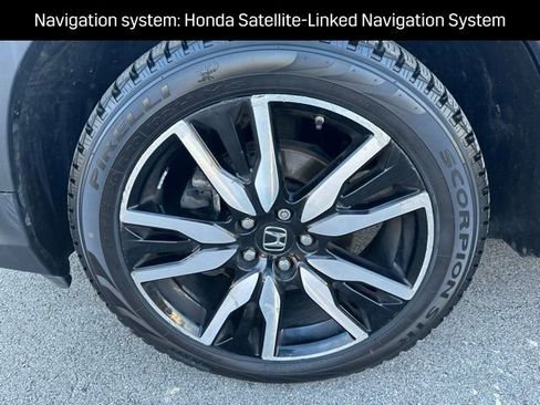 Used 2022 Honda Pilot Touring image 17