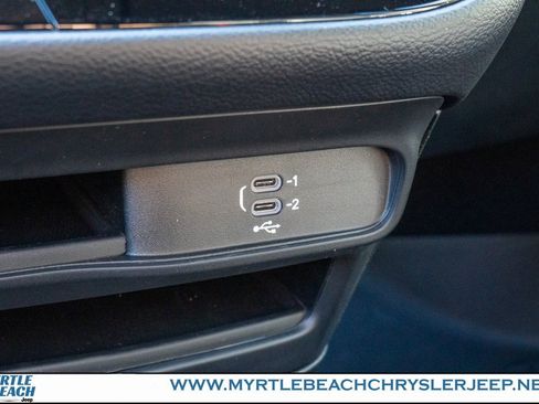 New 2026 Chrysler Voyager LX image 23