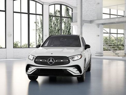 Used 2026 Mercedes-Benz GLC 300 4MATIC image 42