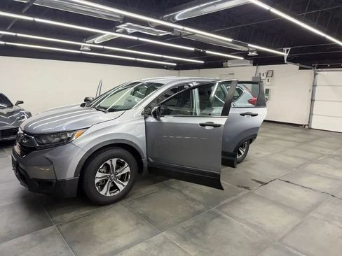 Used 2017 Honda CR-V LX image 41