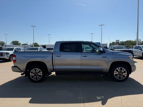 Used 2019 Toyota Tundra Platinum AWD/4WD image 2