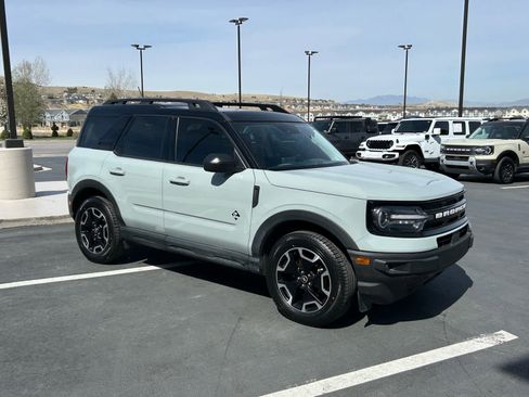 Used 2022 Ford Bronco Sport Outer Banks w/ Tech Package image 5