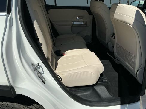 Used 2021 Mercedes-Benz GLB 250 image 18