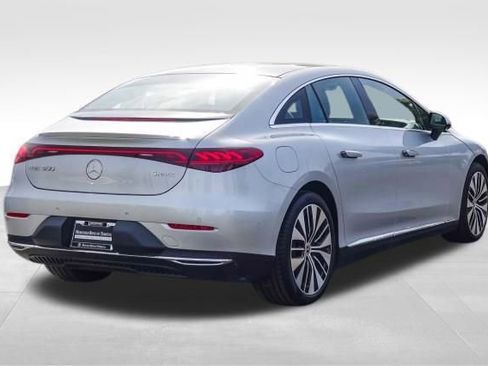 New 2024 Mercedes-Benz EQE 500 4MATIC Sedan image 6