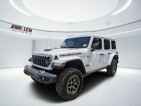 New 2026 Jeep Wrangler Unlimited Rubicon AWD/4WD image 7