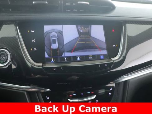 Used 2022 Cadillac XT6 Sport w/ Technology Package image 25