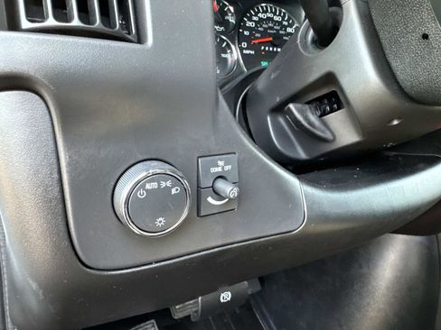 New 2026 GMC Savana 2500 w/ Driver Convenience Package image 30