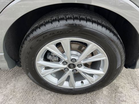 Certified 2025 Audi Q3 2.0T Premium w/ Convenience Package image 20