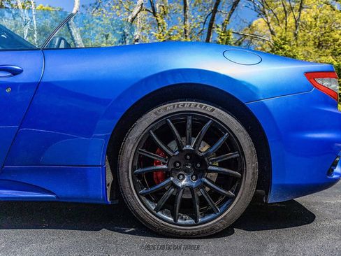 Used 2018 Maserati GranTurismo Sport RWD image 5