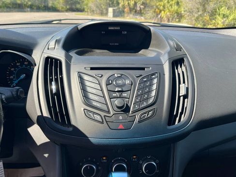 Used 2014 Ford Escape S FWD image 12