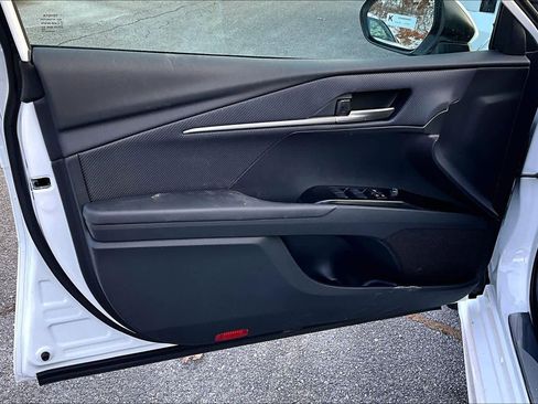 New 2026 Toyota Camry SE image 10