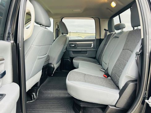 Used 2019 RAM 1500 Classic Warlock image 23