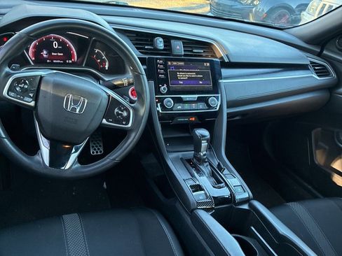 Used 2020 Honda Civic Sport image 5