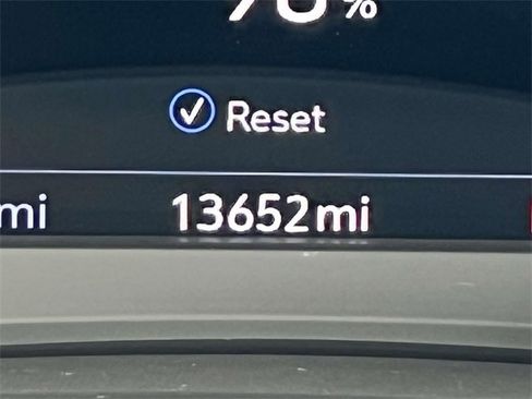 Used 2025 Cadillac XT5 Sportv w/ Technology Package image 26