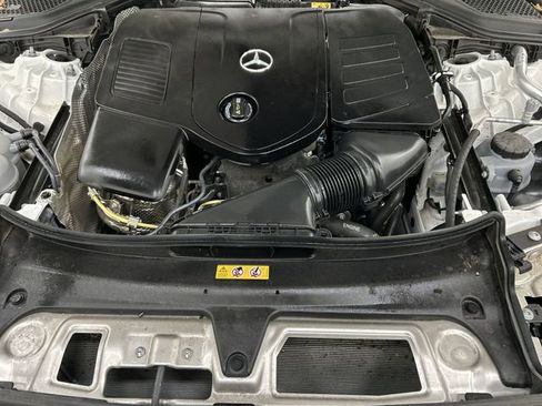 Used 2025 Mercedes-Benz E 350 4MATIC Sedan w/ Winter Package image 6