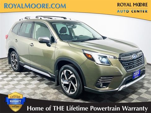 Used 2022 Subaru Forester Touring image 1