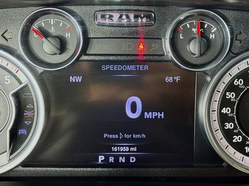 Used 2016 RAM 2500 Laramie w/ Sport Appearance Group AWD/4WD image 12