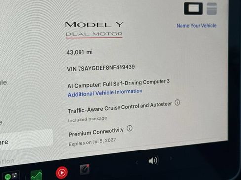 Used 2022 Tesla Model Y Performance AWD/4WD image 25
