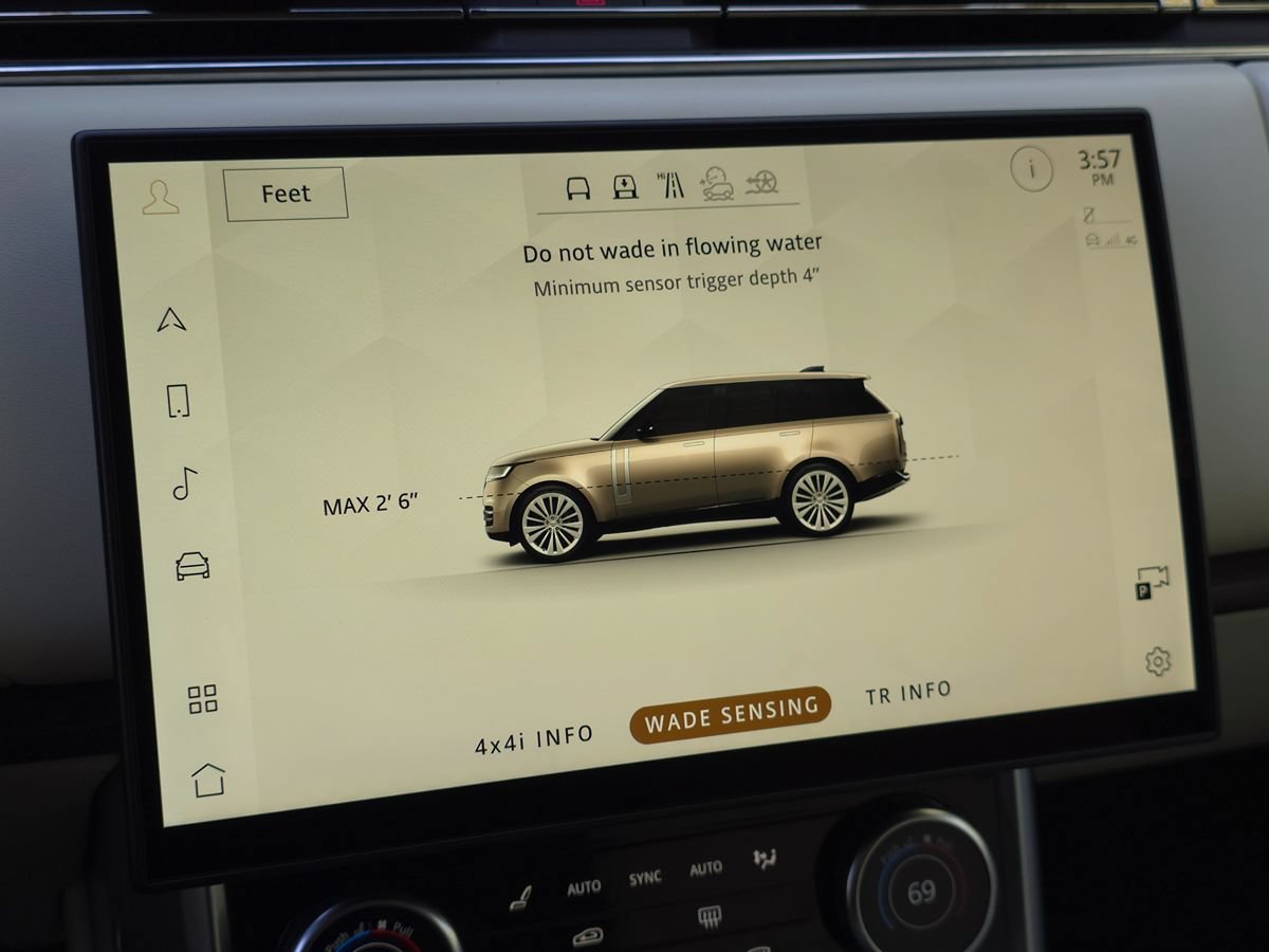 Used 2023 Land Rover Range Rover SE AWD/4WD image 40