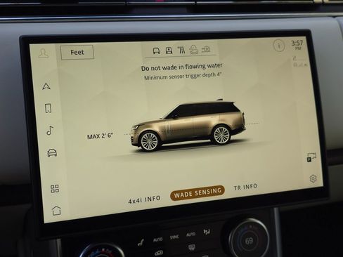Used 2023 Land Rover Range Rover SE AWD/4WD image 40