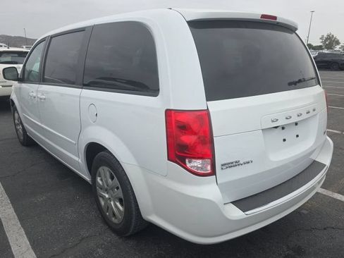 Used 2017 Dodge Grand Caravan SE w/ Power Window Group FWD image 3