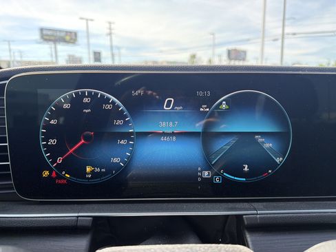 Used 2023 Mercedes-Benz GLE 350 w/ AMG Line Exterior image 21