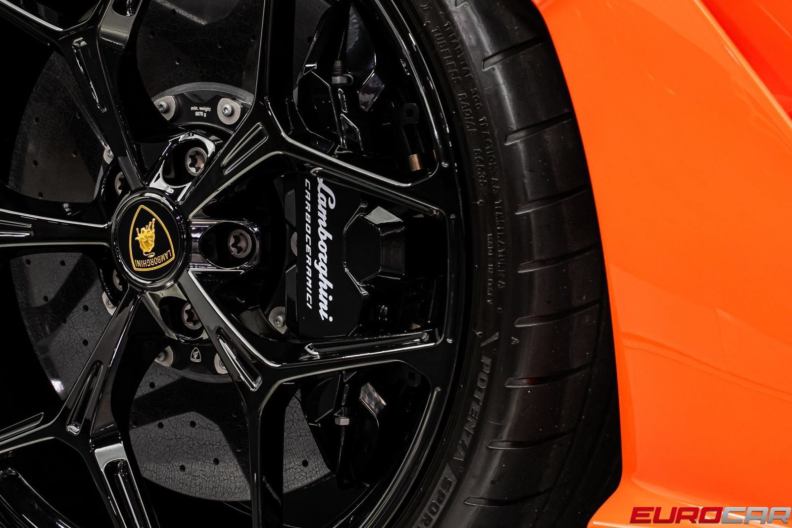 Used 2024 Lamborghini Revuelto AWD/4WD image 34