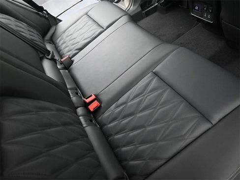 New 2025 Nissan Rogue Platinum w/ Platinum Premium Package image 32