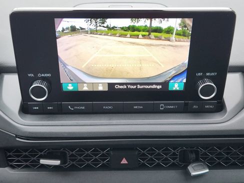 Used 2024 Honda Accord EX image 17