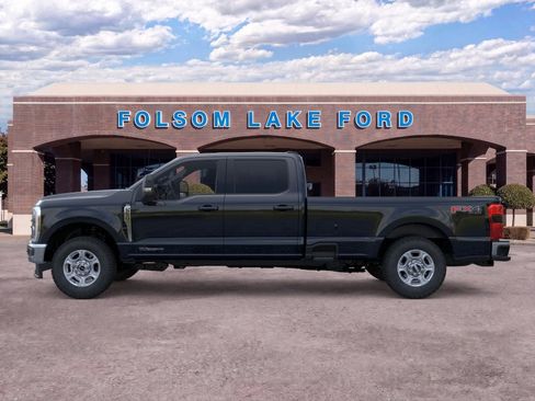 New 2026 Ford F250 XLT w/ XLT Premium Package AWD/4WD image 3
