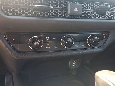 Certified 2023 Honda HR-V Sport image 16