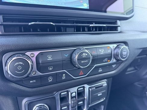 New 2026 Jeep Wrangler Sport S image 19