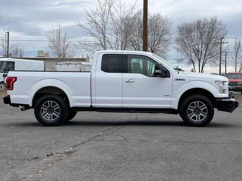 Used 2017 Ford F150 Lariat w/ Equipment Group 502A Luxury image 8