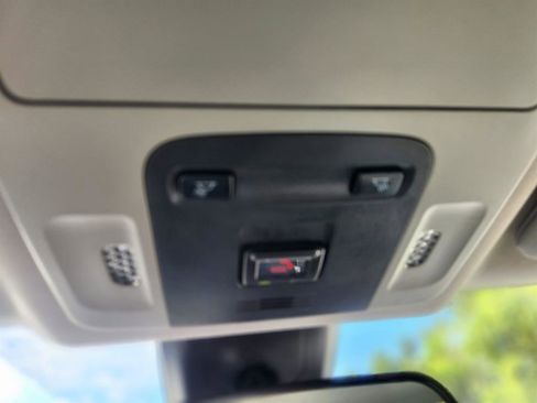 Used 2024 Toyota Camry SE image 34