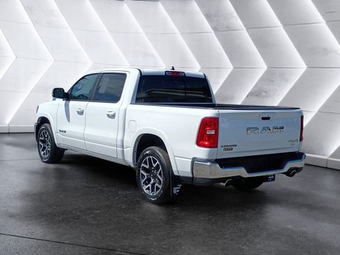 Used 2025 RAM 1500 Laramie AWD/4WD image 4
