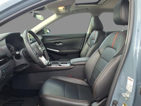 Certified 2025 Nissan Sentra SR w/ SR Premium Package FWD image 21