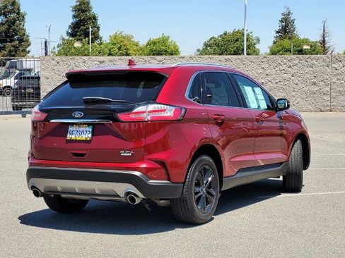 Certified 2019 Ford Edge SEL w/ Equipment Group 201A FWD image 4