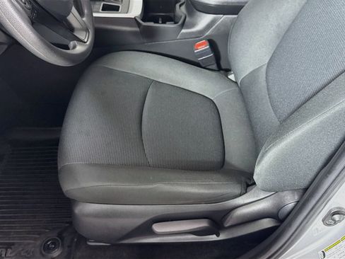 Used 2023 Toyota RAV4 LE AWD/4WD image 20