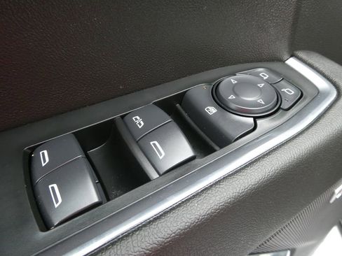 Certified 2024 Chevrolet Silverado 1500 LT Trail Boss w/ Convenience Package II image 23