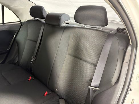 Used 2010 Toyota Corolla S image 17