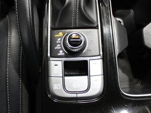 Used 2021 Kia Telluride SX AWD/4WD image 21