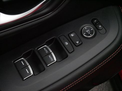 Used 2024 Honda HR-V Sport image 19