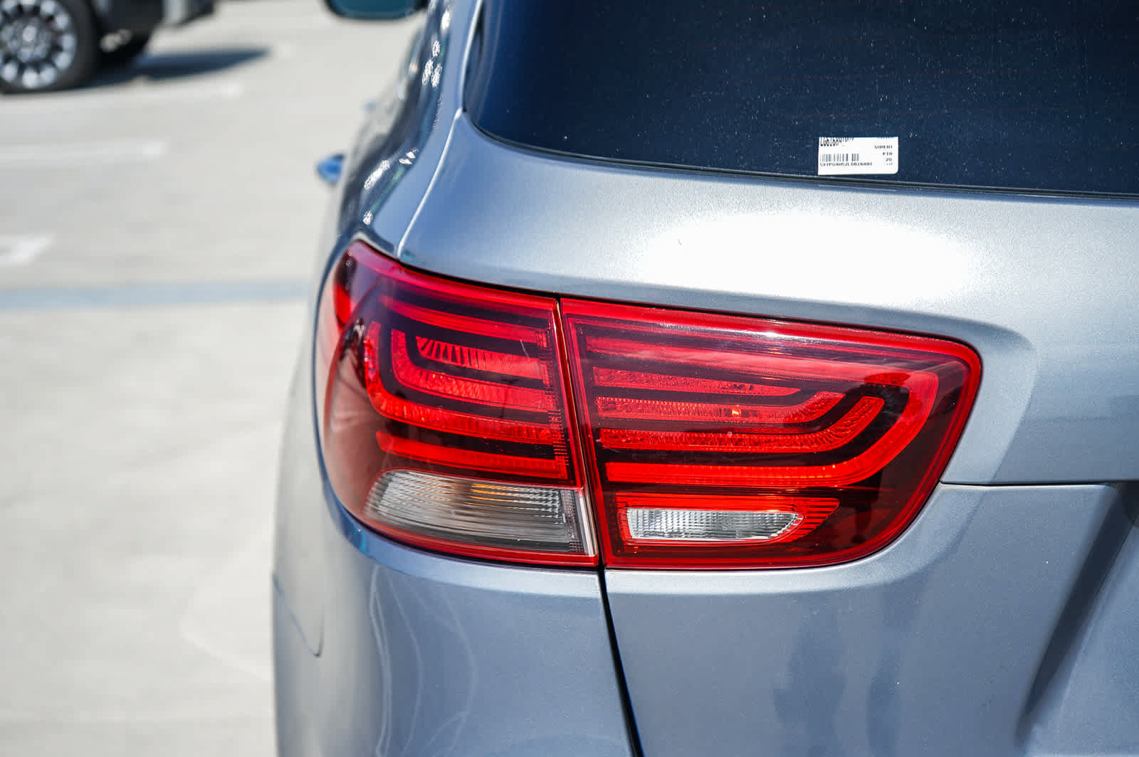 Used 2020 Kia Sorento FWD V6 image 9