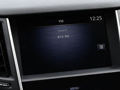 Used 2021 INFINITI Q50 Luxe image 34