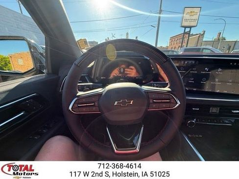 New 2026 Chevrolet Suburban RST w/ Advanced Technology Package AWD/4WD image 21